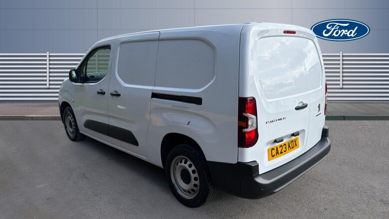 Peugeot Partner Long Diesel 950 1.5 BlueHDi 100 Professional Premium + Van